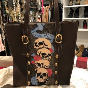 PRISON ART PURSE. NEW.